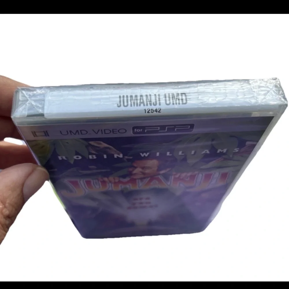Jumanji UMD Video Movie 2005 Sony PSP, Robin Williams, 1995 PlayStation Portable - Picture 3 of 4